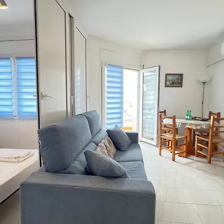 C Frente Al Canal Con Terraza Apartment Empuriabrava