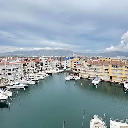 C Frente Al Canal Con Terraza Apartment Empuriabrava