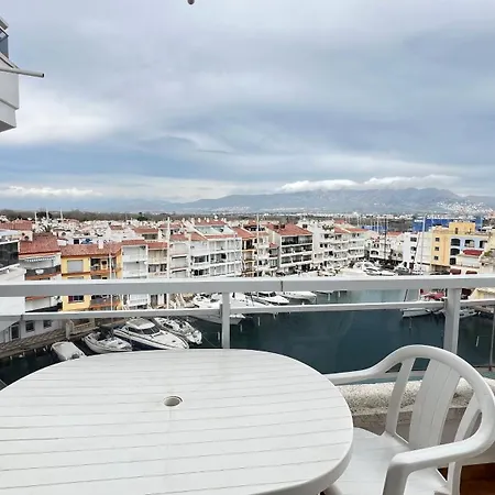 C Frente Al Canal Con Terraza Empuriabrava
