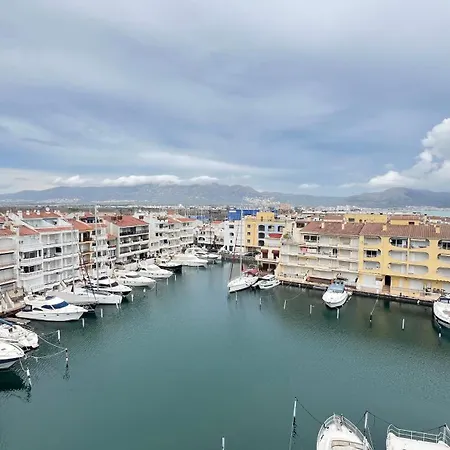 Apartment C Frente Al Canal Con Terraza Empuriabrava